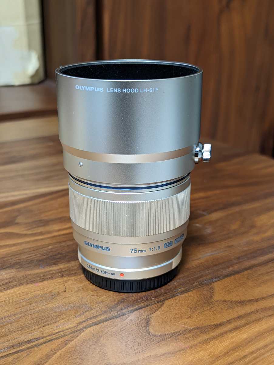 逸品】 OLYMPUS M.ZUIKO DIGITAL ED 75mm F1.8用 レンズフード LH-61F ...