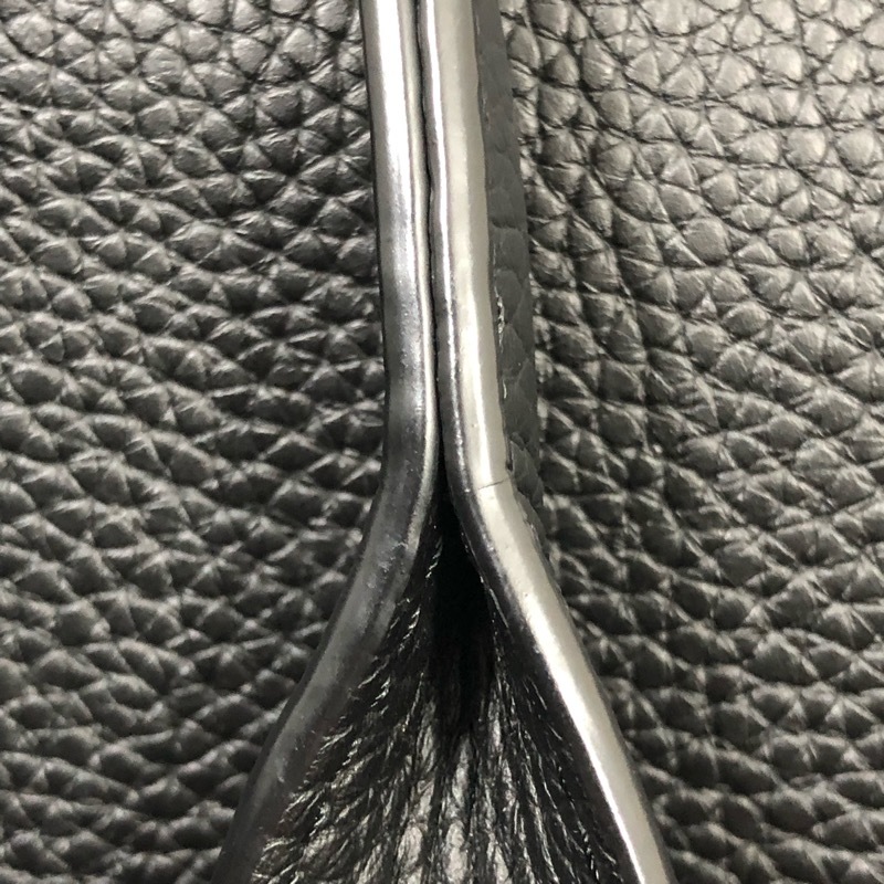 ルイ・ヴィトン LOUIS VUITTON カバ・ヴォワヤージュNV トリヨン ルイ・ヴィトン LOUIS VUITTON カバ・ヴォワヤージュNV トリヨン