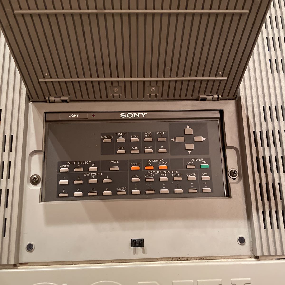 SONY プロジェクター VPH-1252QJ ☆ジャンク品☆ SONY プロジェクター VPH-1252QJ ☆ジャンク品☆