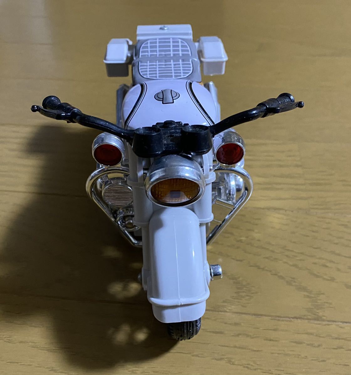 白バイ　警視庁白バイ　Honda VFR800P VFR FUJ IMI バイク　望月三起也　プラモデル　模型　シロバイくん　ブリキ　ブリキ玩具_画像6