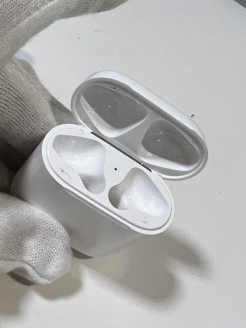 Apple アップル AirPods A1602 A2031 A2032 Bluetooth ワイヤレス イヤホン イヤフォン USED 中古 (R407A12_画像3