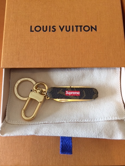 LOUIS VUITTON ルイヴィトン MP2071 シュプリーム ポケットナイフ