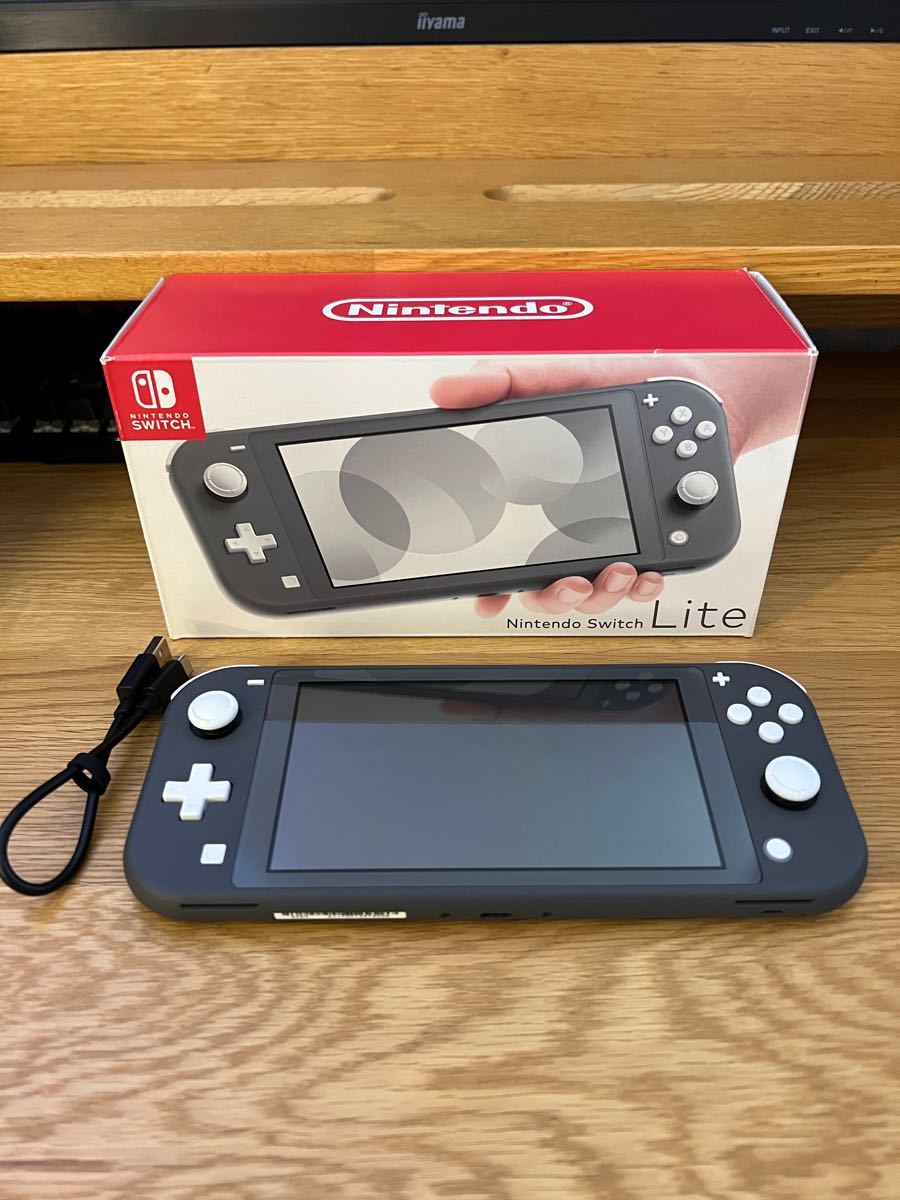 超美品　任天堂 Nintendo Switch Lite ニンテンドースイッチ ライト グレー