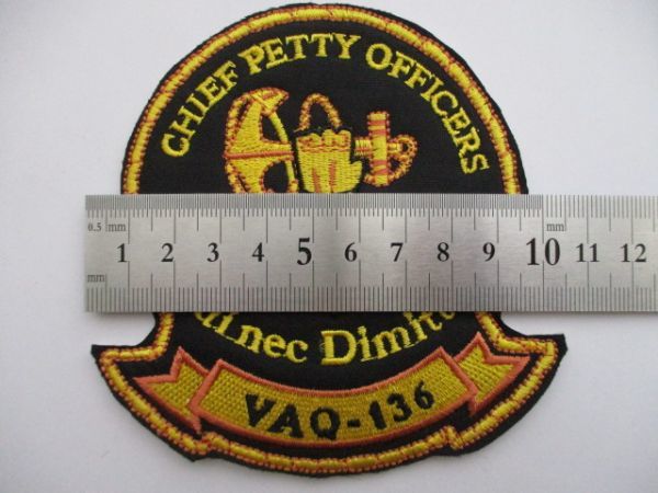 【送料無料】アメリカ海軍VAQ-136 CHIEF PETTY OFFICERS Tenuinec Dimittamパッチ刺繍ワッペン/米海軍EA-18G電子攻撃飛行隊USN米軍NAVY M47_画像9