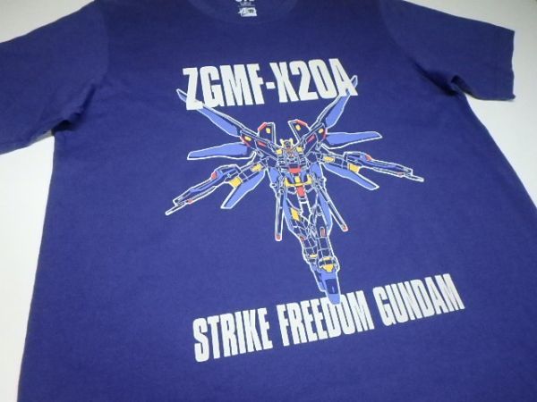 ストライクフリーダムガンダム 40周年 ユニクロ Tシャツ XL_画像4