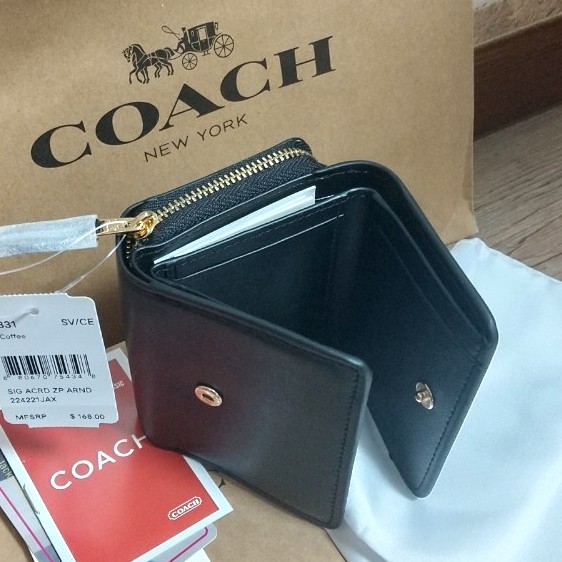【新品】COACH コーチ三つ折り財布【ブラウン】シグネチャー アウトレット コンパクト
