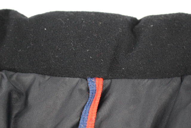 6630 モンクレール MONCLER デカワッペン ダウンジャケット ホワイト