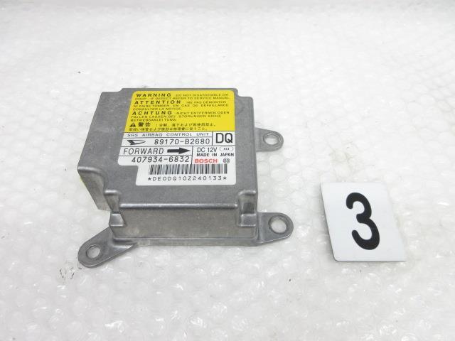 H23 タント カスタム CBA-L375S (3) エアバック コンピューター CPU 407934-6832 89170-B2680 178423 4418_画像1