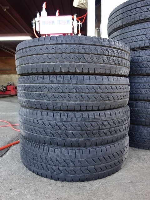 221128-01 BRIDGESTONE BLIZZAK W979スタッド6本 | businessicb.com.br