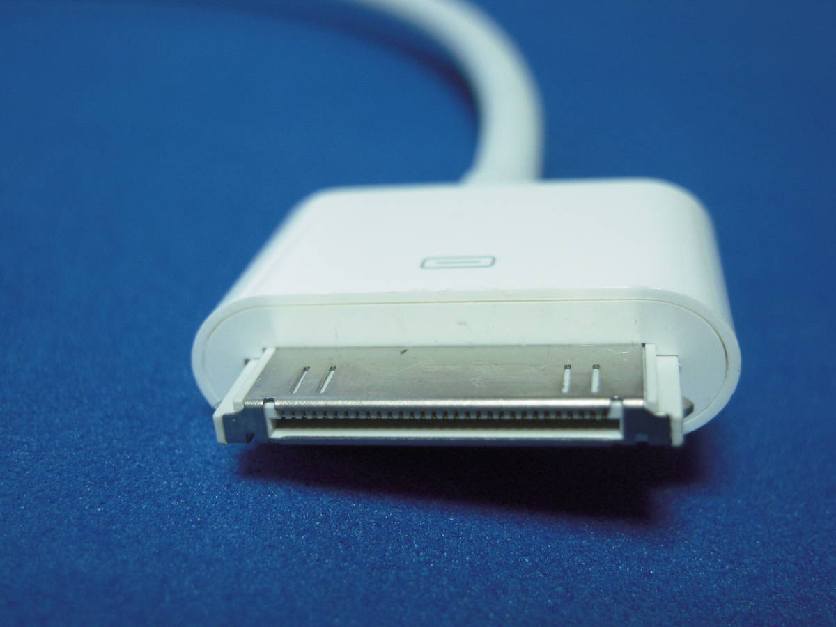 Apple　アップル　30pin 30ピン　VGA コネクター　変換アダプター　変換ケーブル　純正品：A1368 