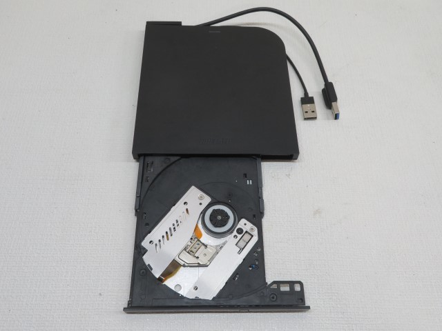 Dettagli dell'articolo ☆BUFFALO BRXL-PTV6U3-BK/N ポータブル