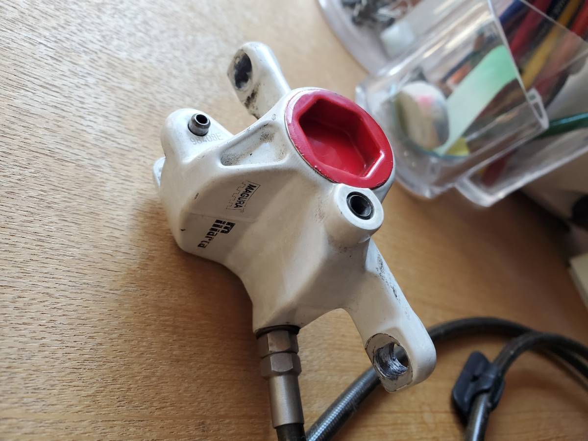 MAGURA MARTA SL MAGNESIUM マグラ マルタSL マグネシウム MAGURA MARTA SL MAGNESIUM マグラ マルタSL マグネシウム