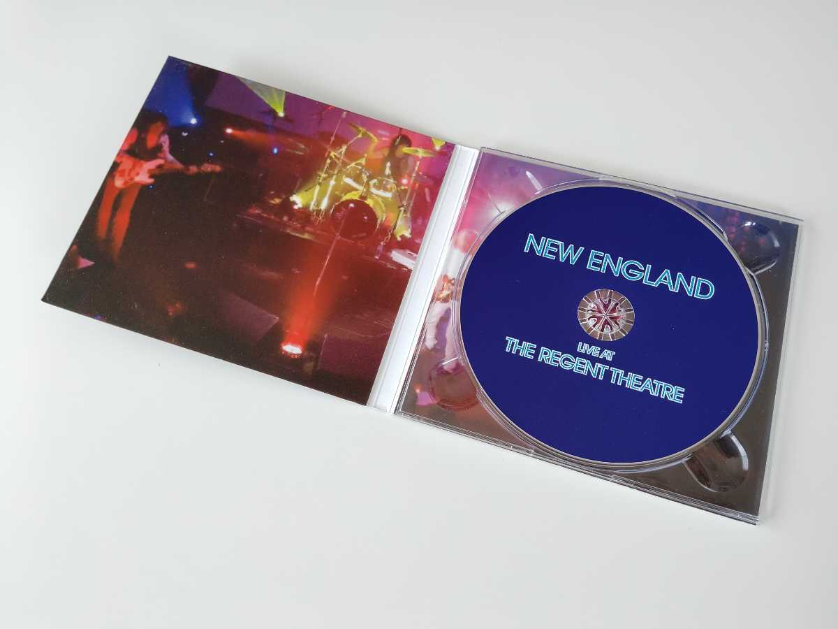 NEW ENGLAND / LIVE AT THE REGENT THEATRE デジパックCD GB MUSIC GB1761 2014ボストンライヴ収録,35年ぶりスタジオ新曲追加,16年リリース_画像4