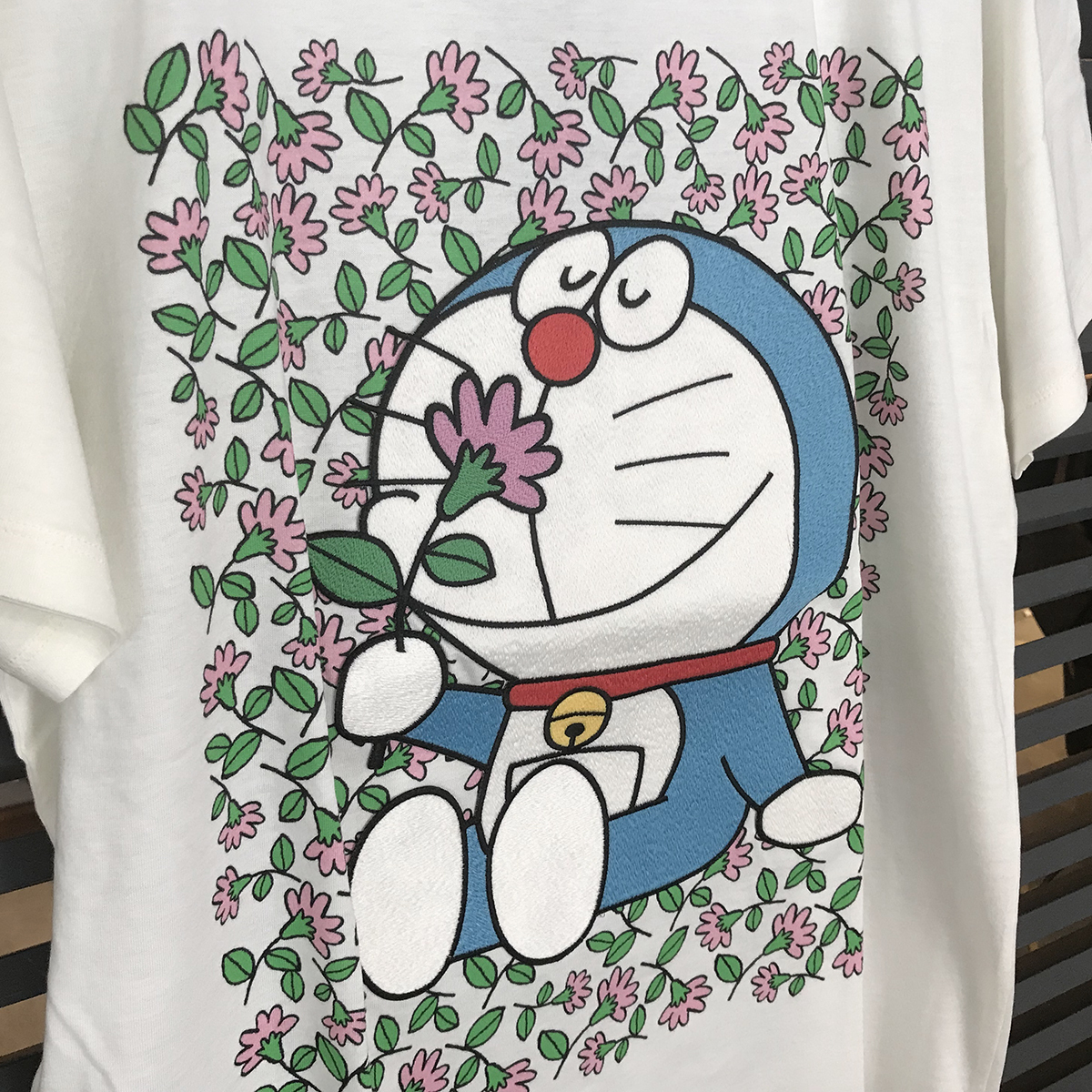 [ новый товар не использовался ] Gucci Doraemon сотрудничество короткий рукав футболка слоновая кость 615044 женский XS 07629