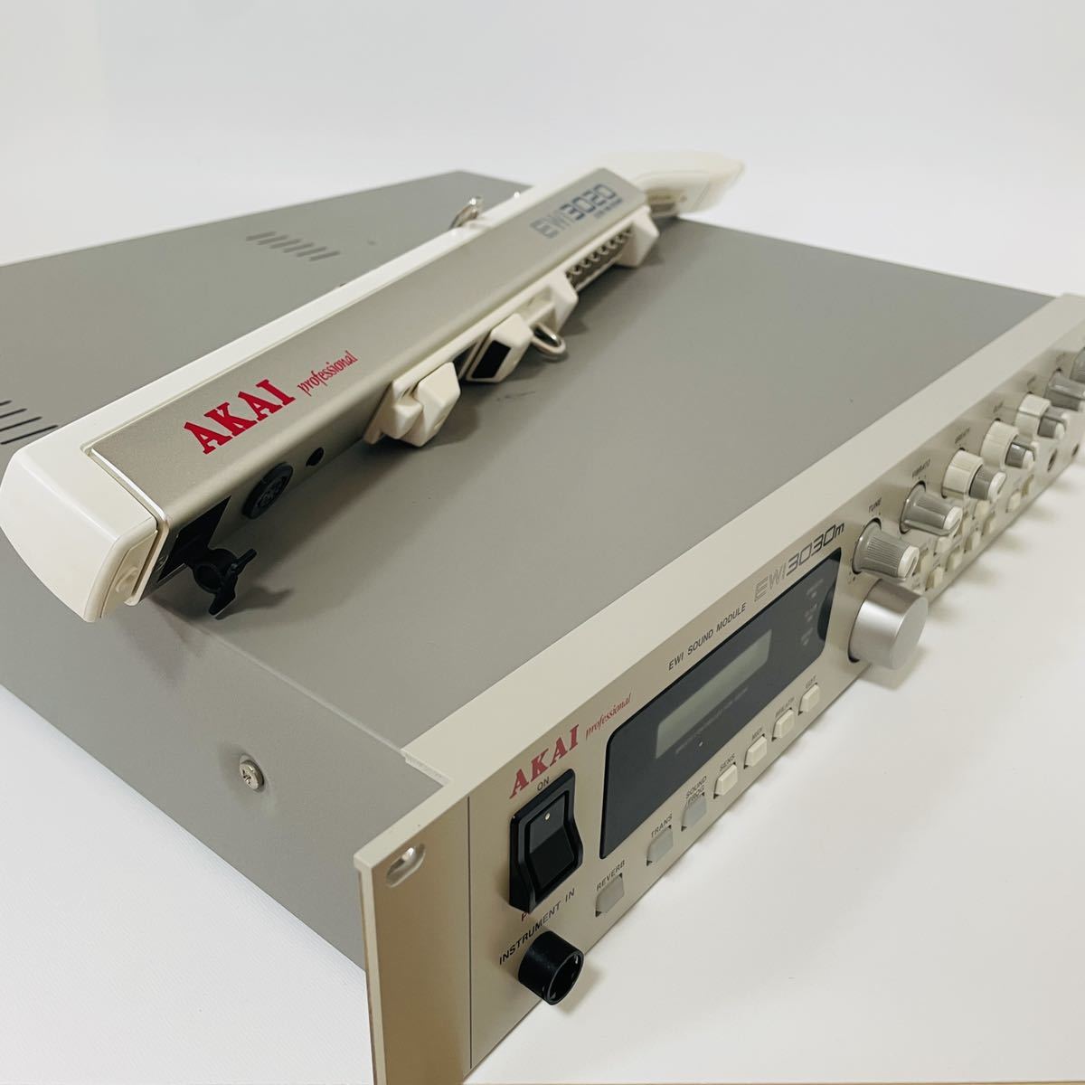 【動作良品】AKAI EWI3030mとEWI3020 アナログ音源モジュール ウインドシンセコントローラーセット 音出し確認済み