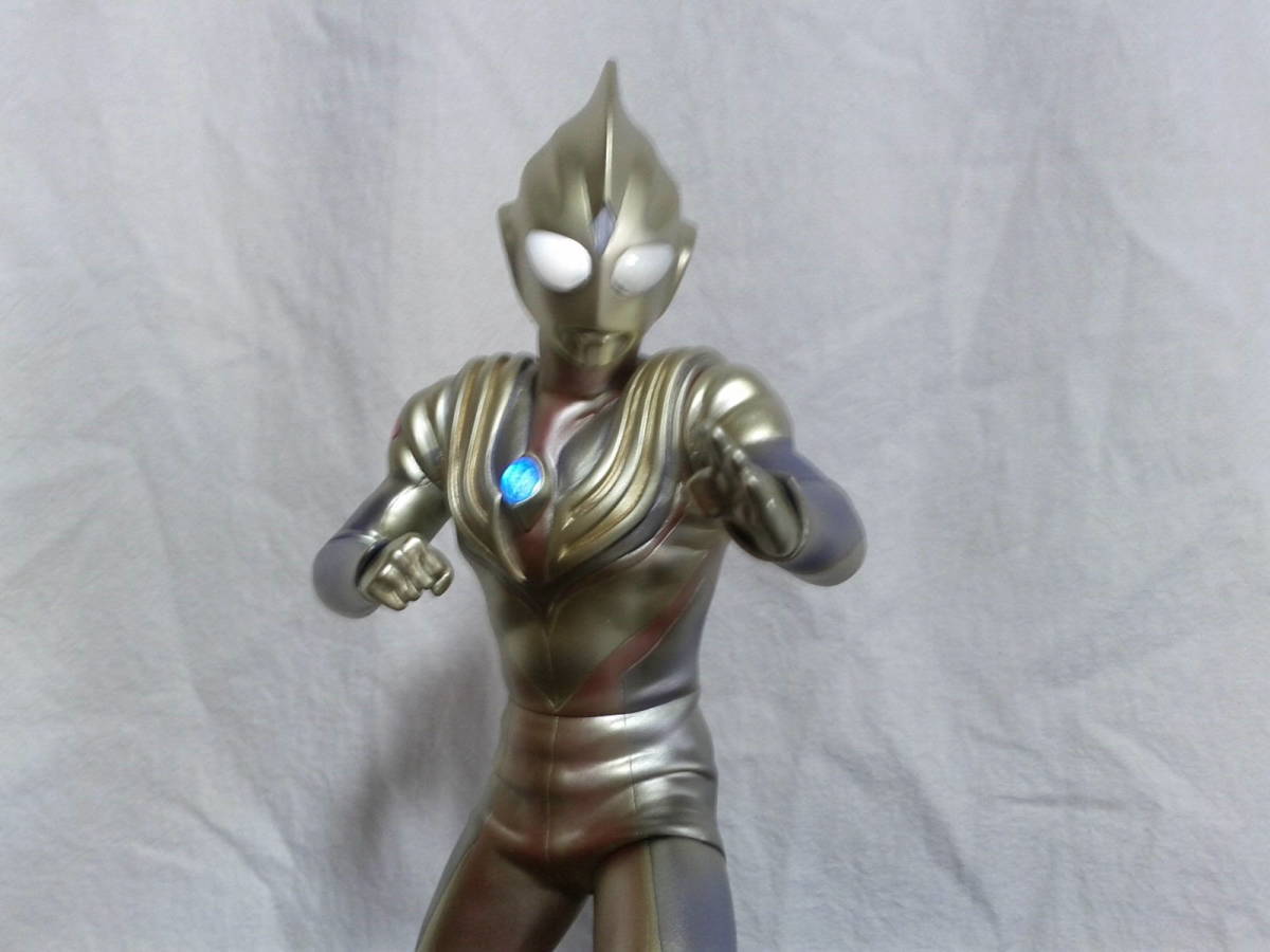 おしゃれ】 ウルトラマンティガ 100体限定CCP ゴールドメッキ仕様