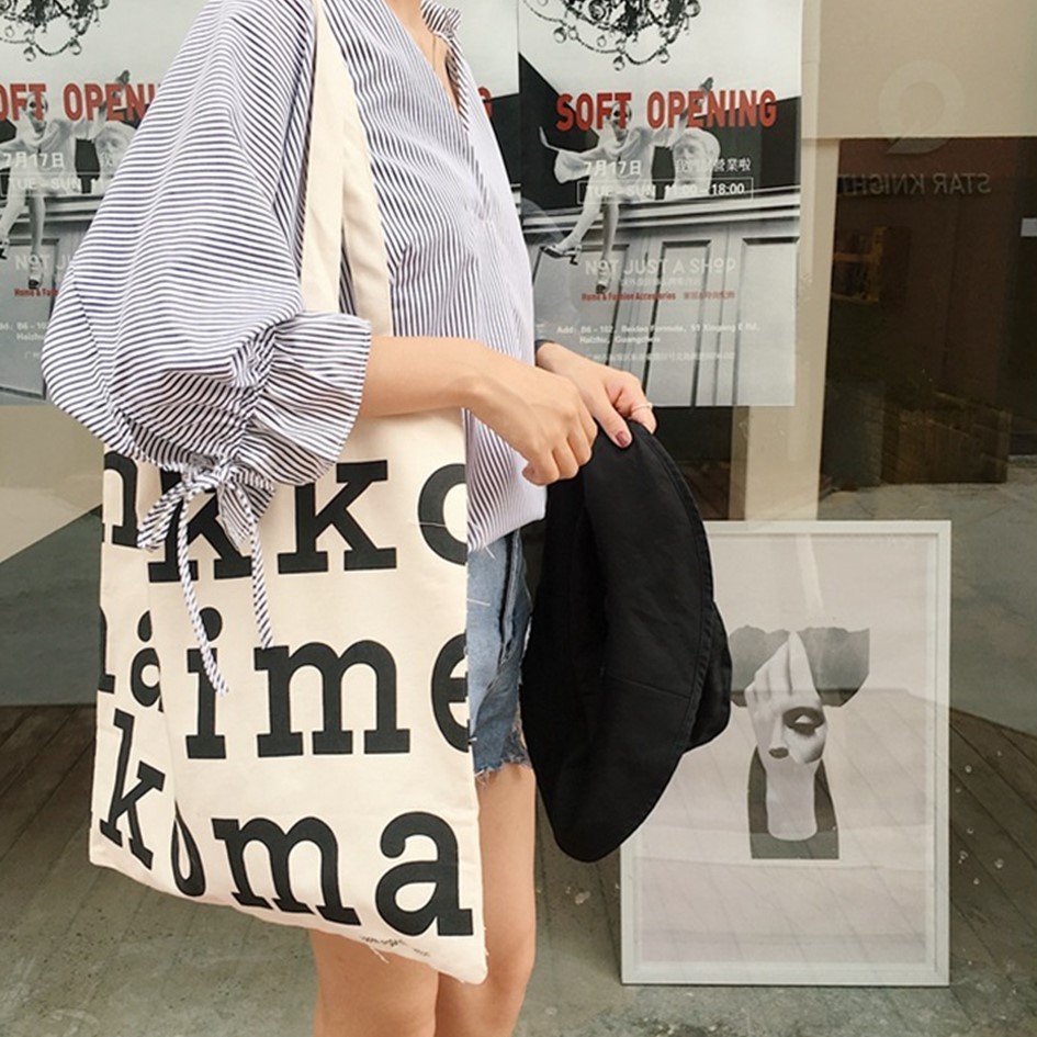 MARIMEKKO ロゴプリント トートバッグ 大容量バック 白地+黒色文字 両面印刷