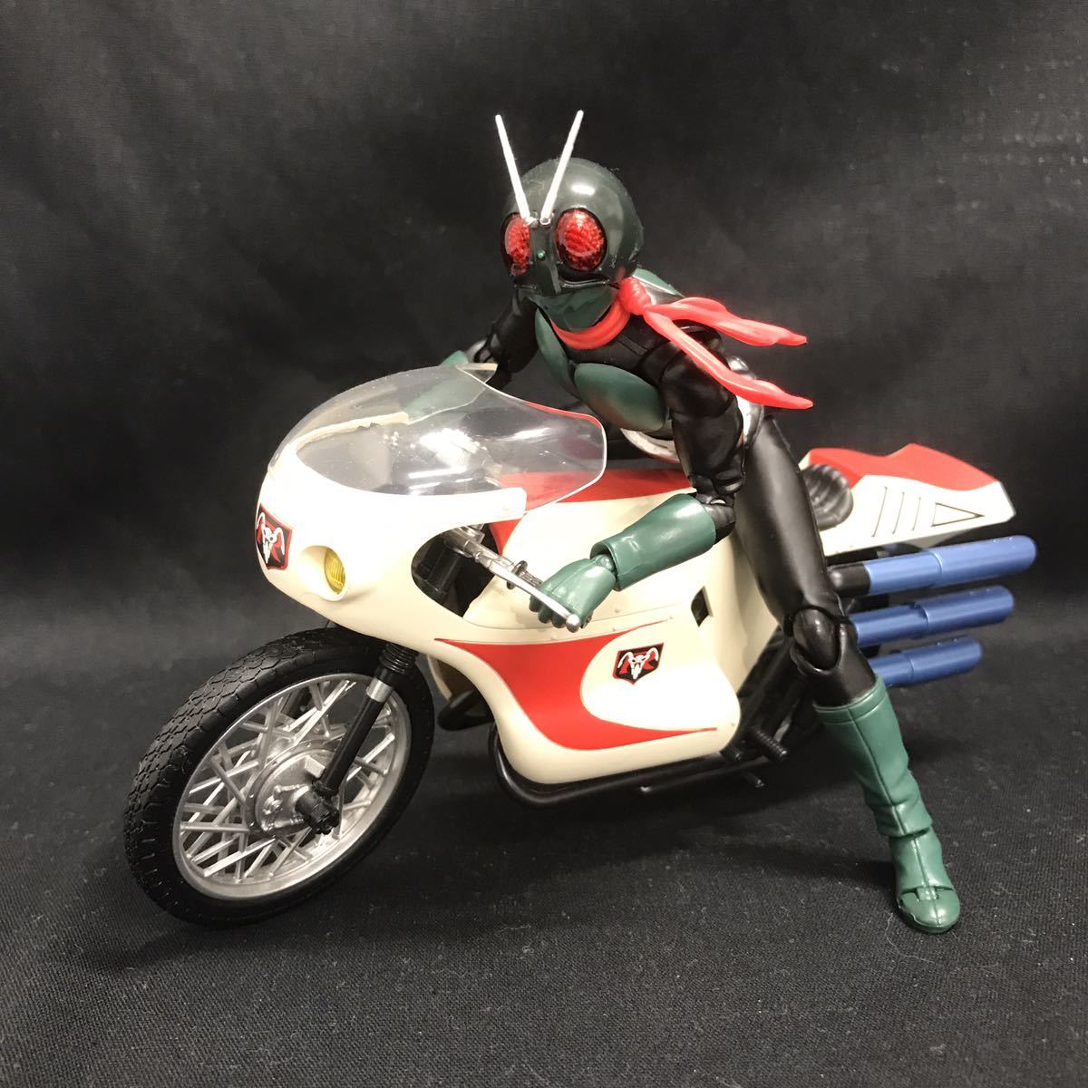 SH figuartsフィギアーツ仮面ライダー1号桜島 ver.サイクロン号-