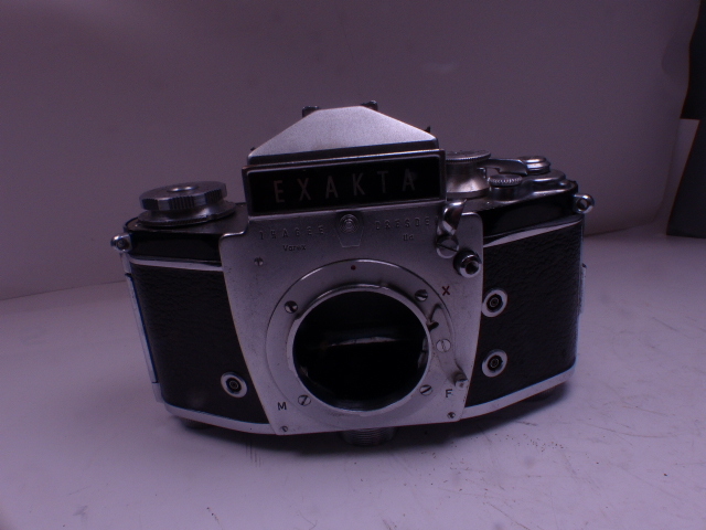 おすすめネット 超希少 EXAKTA VAREX ⅡA ボディ その他