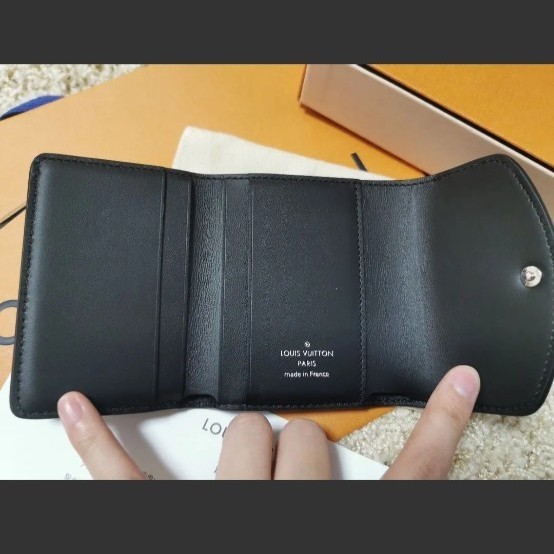 ルイヴィトン ポルトフォイユ・イリスxs ブラック | noonanwaste.com