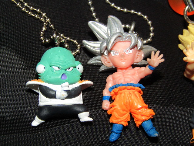  free shipping breaking the seal /5 piece set Dragon Ball Z DB Cara strap go ton ks/ trunks UDM Monkey King . one's way. ultimate meaning / car mpa/gruto