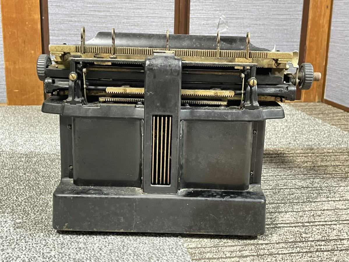 L.C.Smith&Corona社製 L C Smith タイプライターの画像8