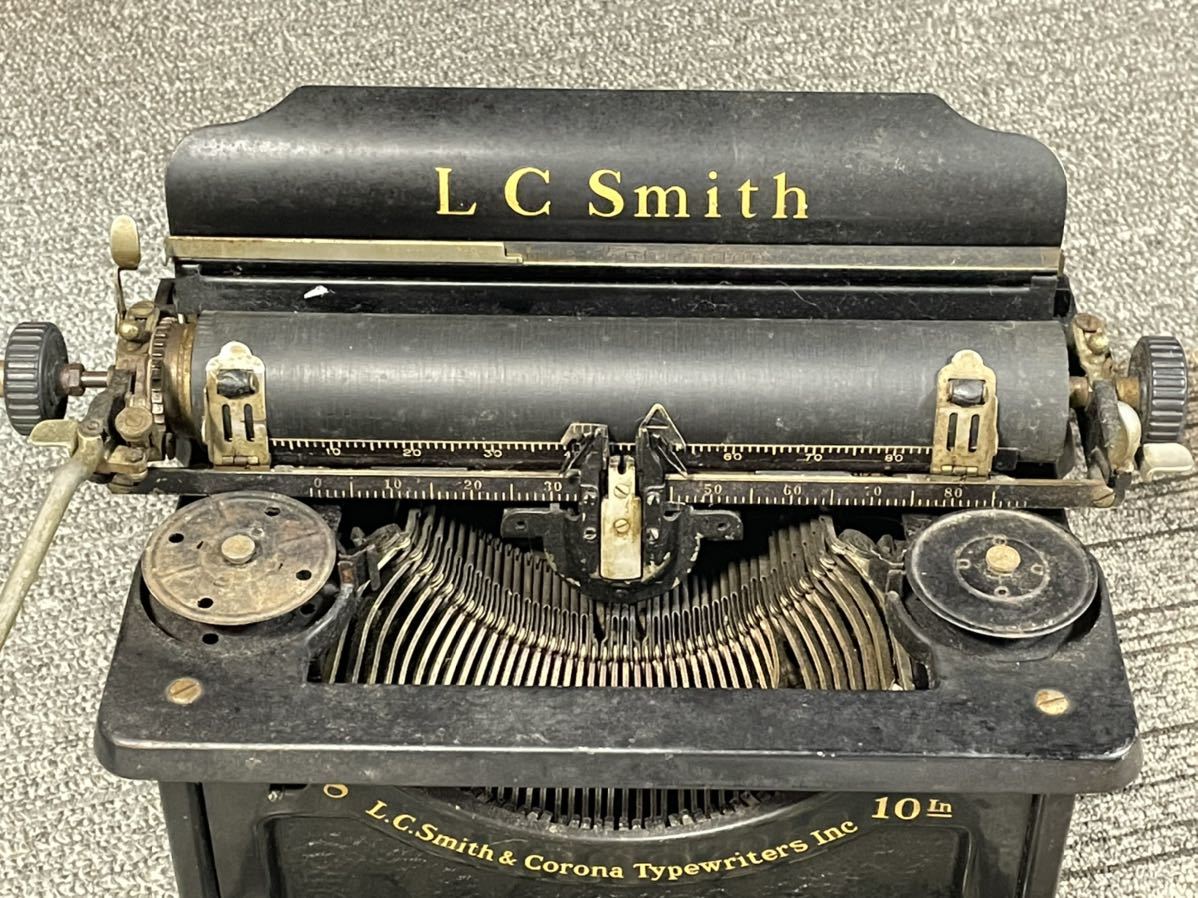 L.C.Smith&Corona社製 L C Smith タイプライターの画像2