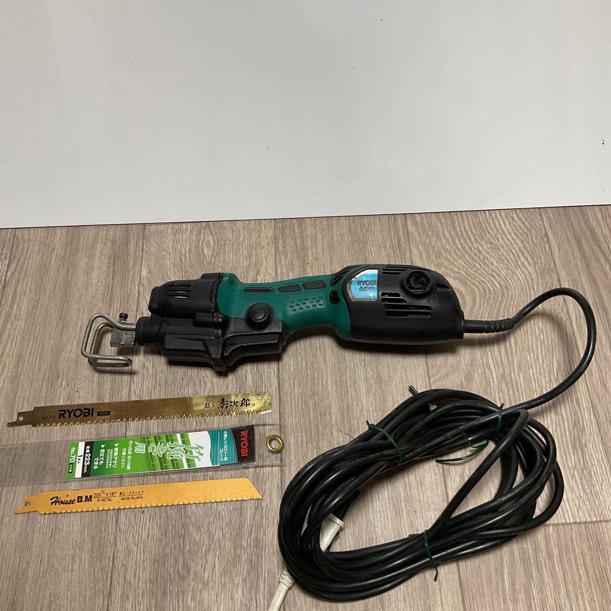 リョウビ RYOBI 小型レシプロソー RJK-120 中古動作確認! オマケ付き!