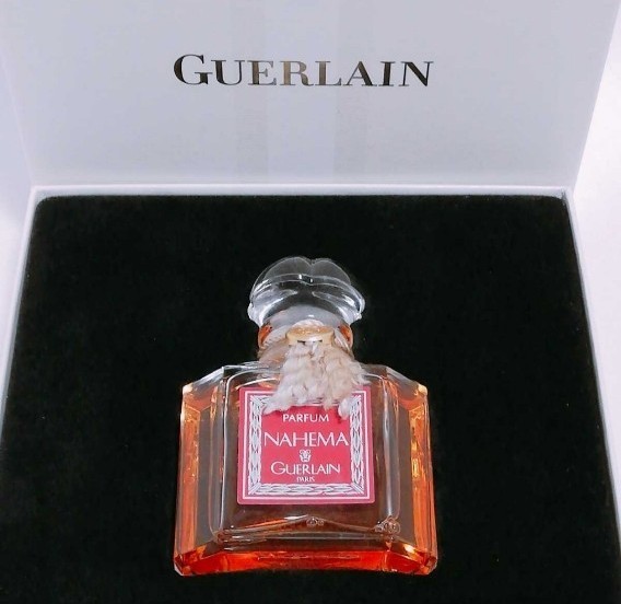 廃盤 ゲラン ナエマ パルファム 30ml 香水 GUERLAIN NAHEMA PARFUMヴィンテージ 超レア