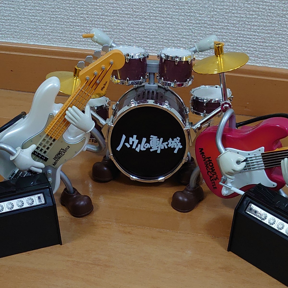 ハウルの動く城 プラグビート PLUG BEAT ドラム ギター ベース 3 ハウルの動く城 プラグビート PLUG BEAT ドラム ギター ベース 3