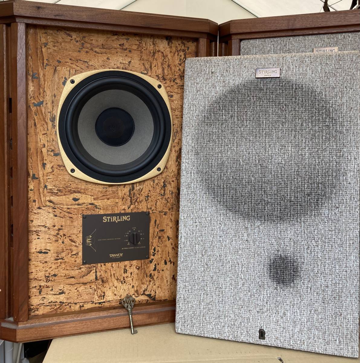 TANNOY STIRLING speaker 