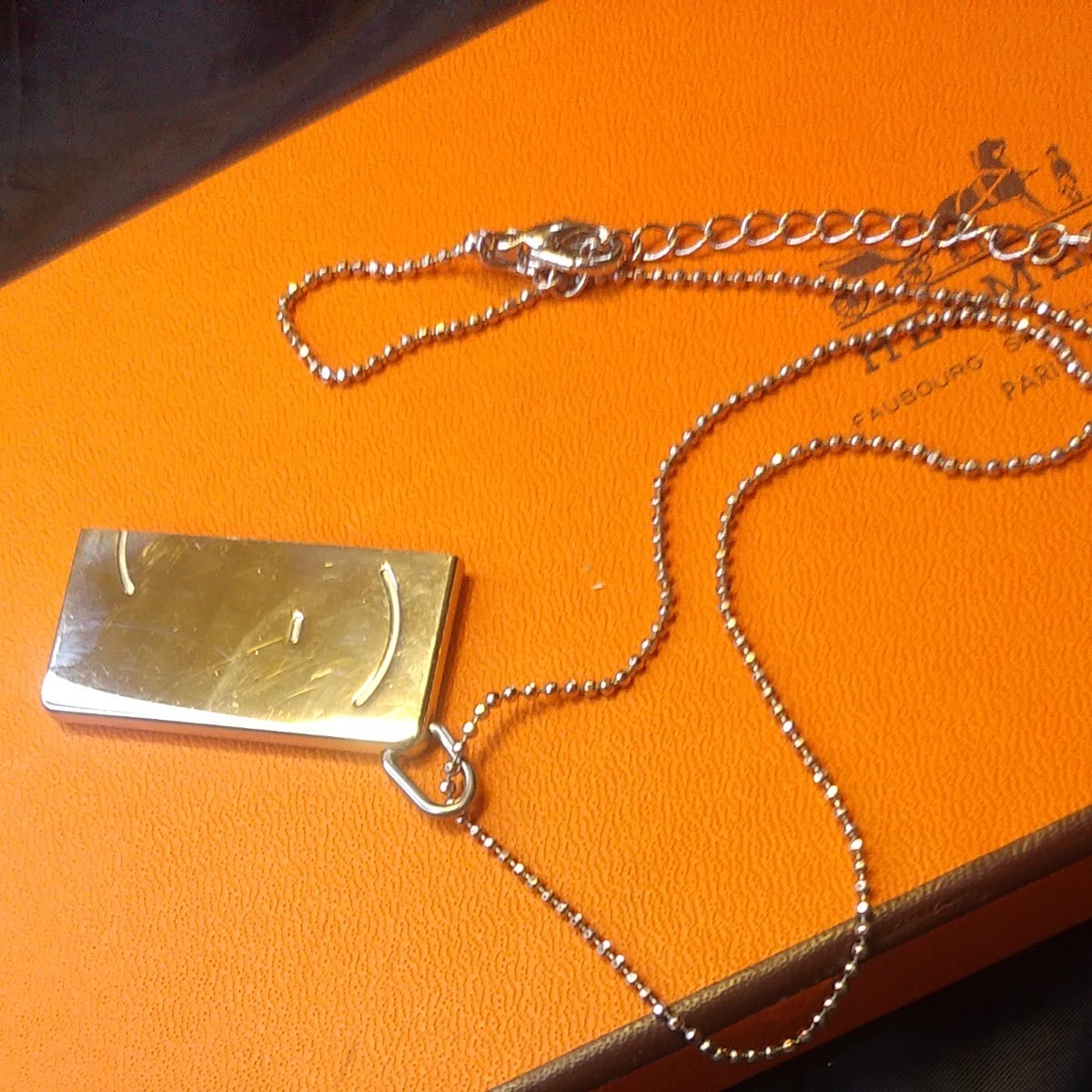 エルメス Hermes スクエアトップ ネックレス【比較的美品 エルメス Hermes スクエアトップ ネックレス【比較的美品