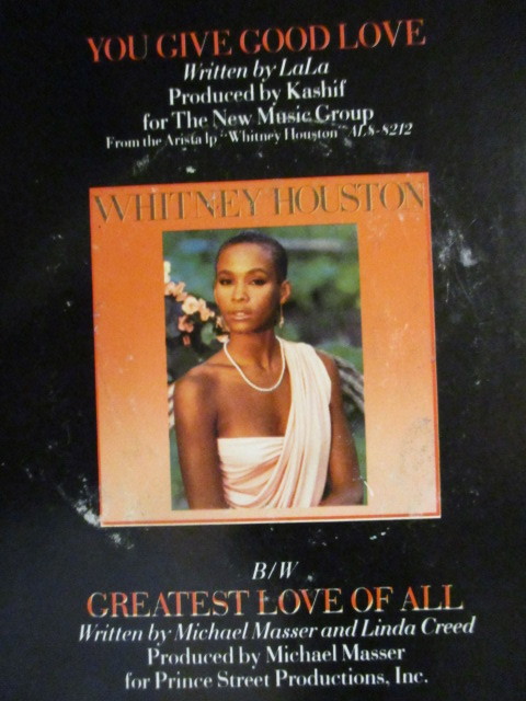 Whitney Houston ： You Give Good Love 7'' / 45s (( LaLa作 / Kashif プロデュース )) c/w Greatest Love Of All (( 落札5点で送料無料_画像3