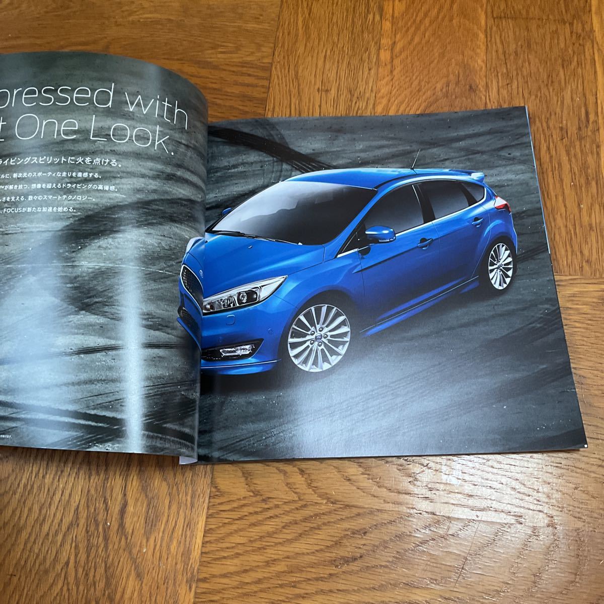 [ free shipping ] Ford Focus catalog 2015 year 