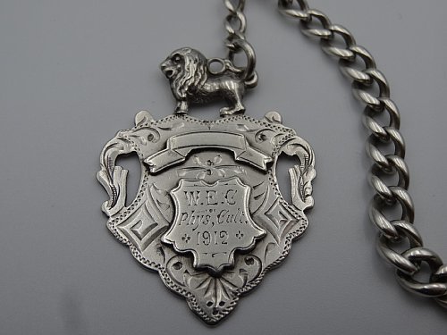 Grace アンティーク イギリス 1922年 純銀製 (スターリング・シルバー 925/1000) の ウォッチ・チェーン (懐中時計用の鎖 ) フォブ付き 40g_画像4