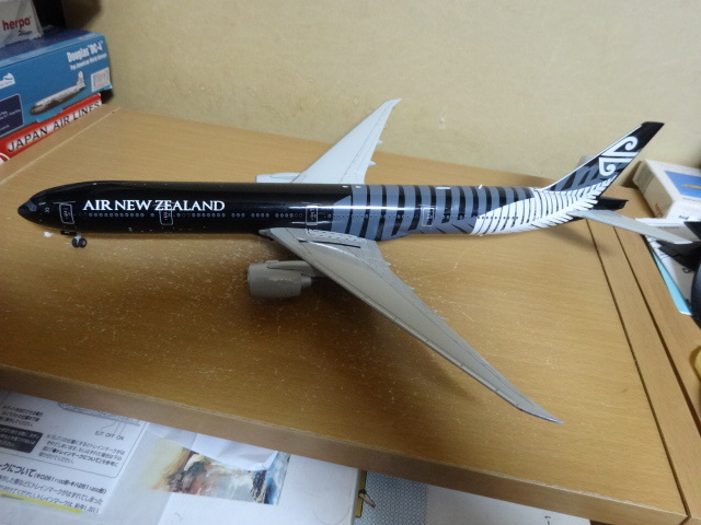 1/200 ニュージーランド航空 777-300ER