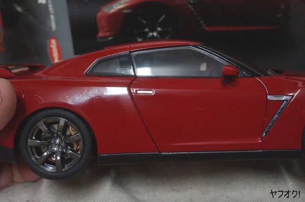 京商 日産 スカイライン GT-R PREMIUM EDITION 1/18 ミニカー 赤 京商 日産 スカイライン GT-R PREMIUM EDITION 1/18 ミニカー 赤