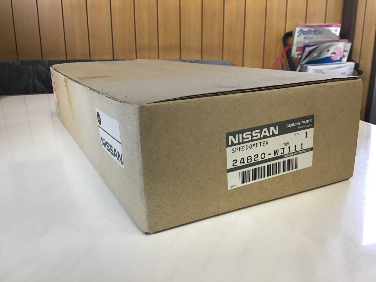 日産 シビリアン W41系 スピードメーターASSY 24820-WJ111(計器、追加 ...