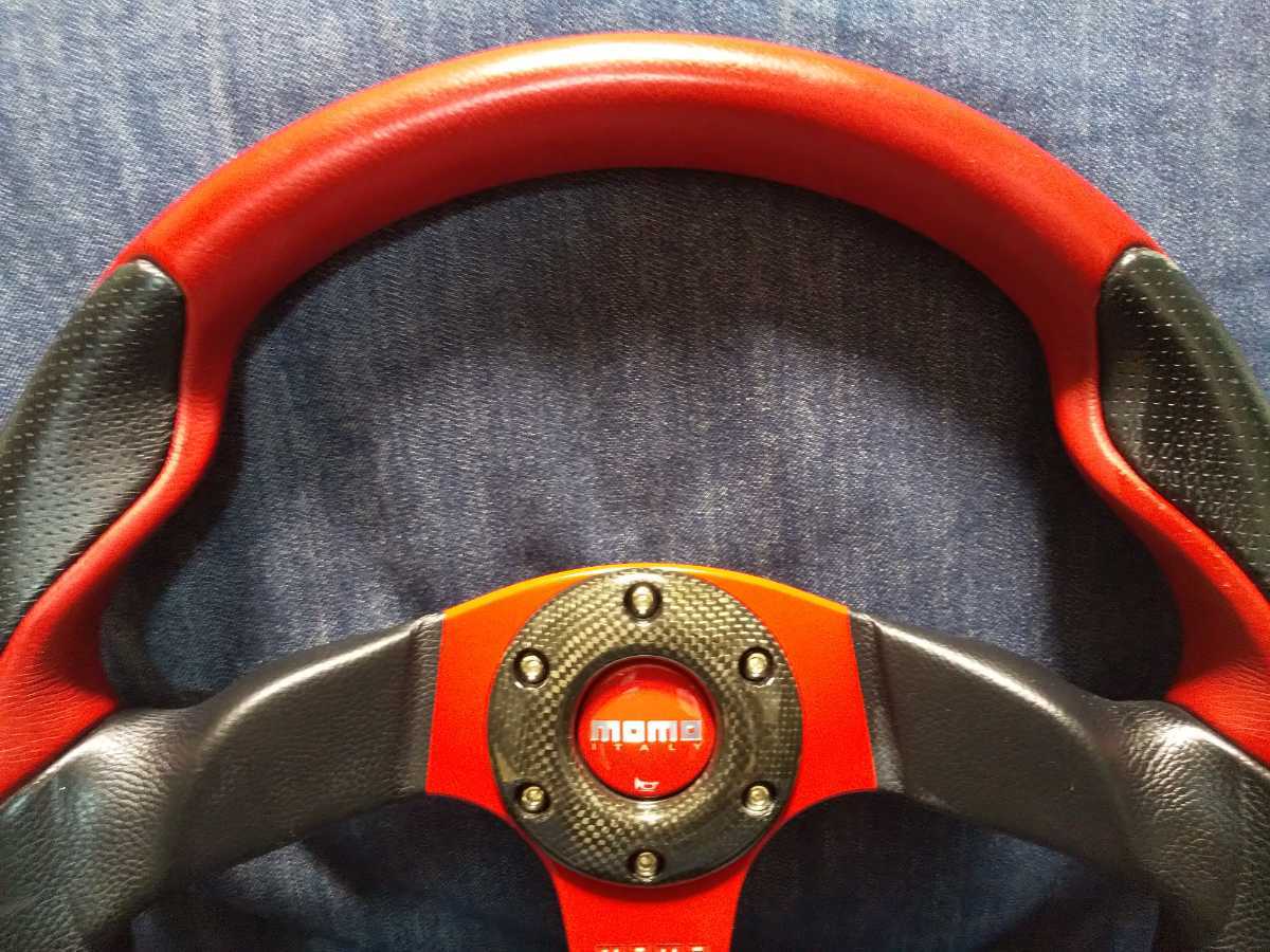 正規品 MOMO モモ コマンド Φ35 レッド ステアリング 送料込み 正規品 MOMO モモ コマンド Φ35 レッド ステアリング 送料込み