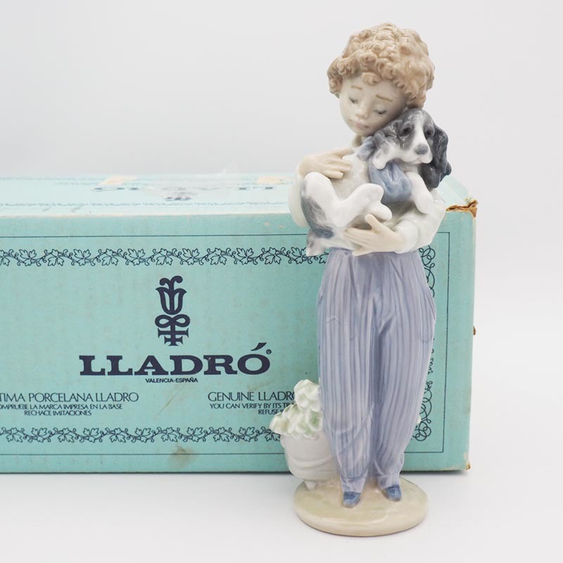 リヤドロ LLADRO-