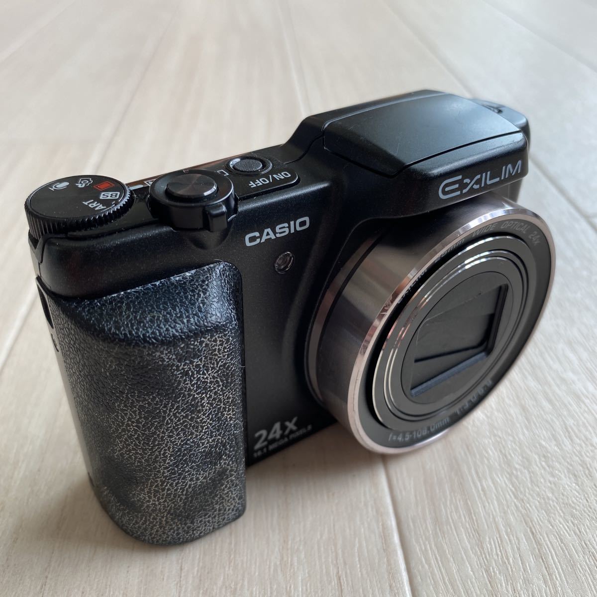 CASIO EXILIM EX-H60 カシオ エクシリム デジタルカメラ CASIO EXILIM EX-H60 カシオ エクシリム デジタルカメラ