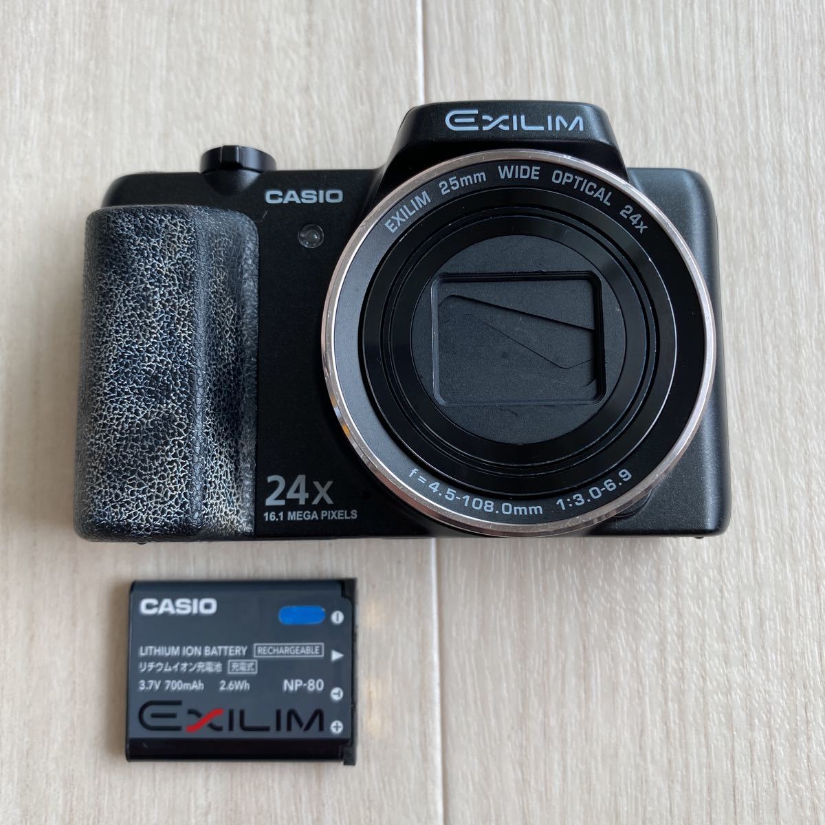 CASIO EXILIM EX-H60 カシオ エクシリム デジタルカメラ CASIO EXILIM EX-H60 カシオ エクシリム デジタルカメラ