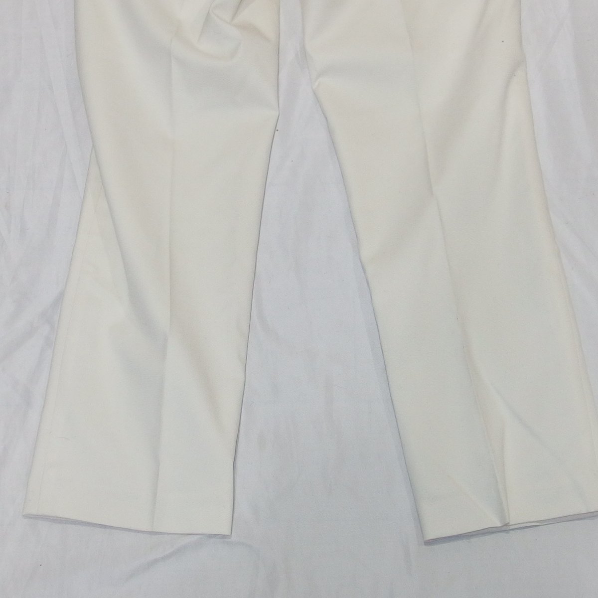 INED* Ined 7 minute height pants ( eggshell white )7 number *USED