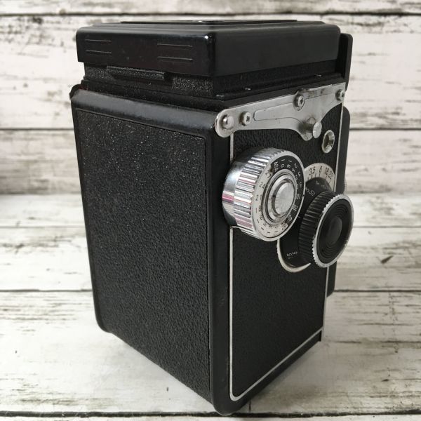 P31 Yashica-D 二眼レフカメラ 動作確認済み【同梱可】 ヤシカ 中判