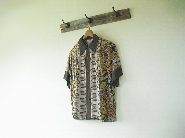 Hawaiian shirts/Flower Border（WAREHOUSE）ウエアハウス　フィラメントレーヨン　ハワイアン　＠M　希少　絶版品　デッドストック　新品_画像4