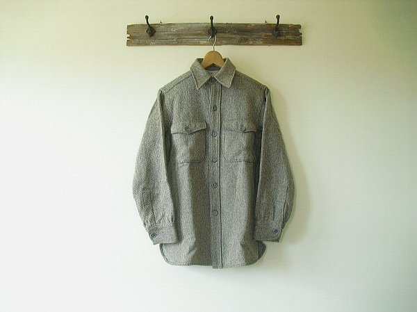 Woolrich Wool Shirt（1970年代）　ウールリッチ　ウールシャツ　Made in U.S.A.　グレー　＠S　ヘリンボーン　ヴィンテージ　美USED