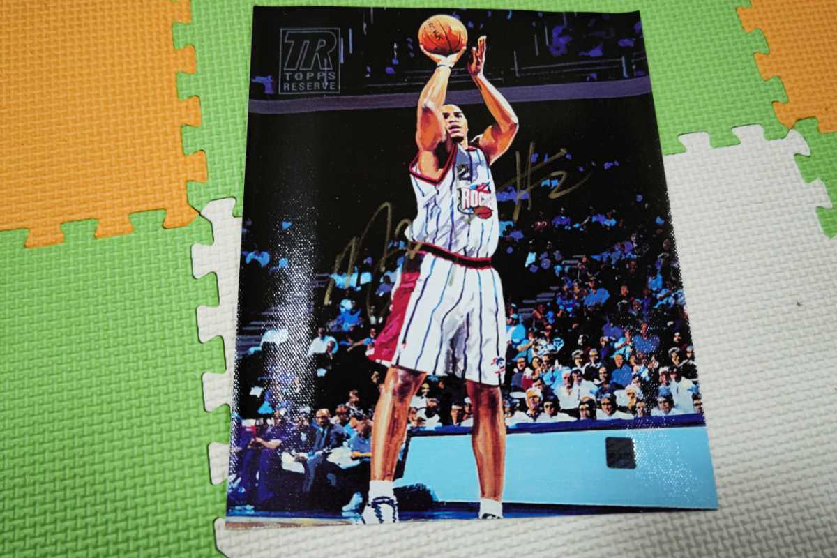 NBA Morris * Taylor Maurice Taylor with autograph canvas 