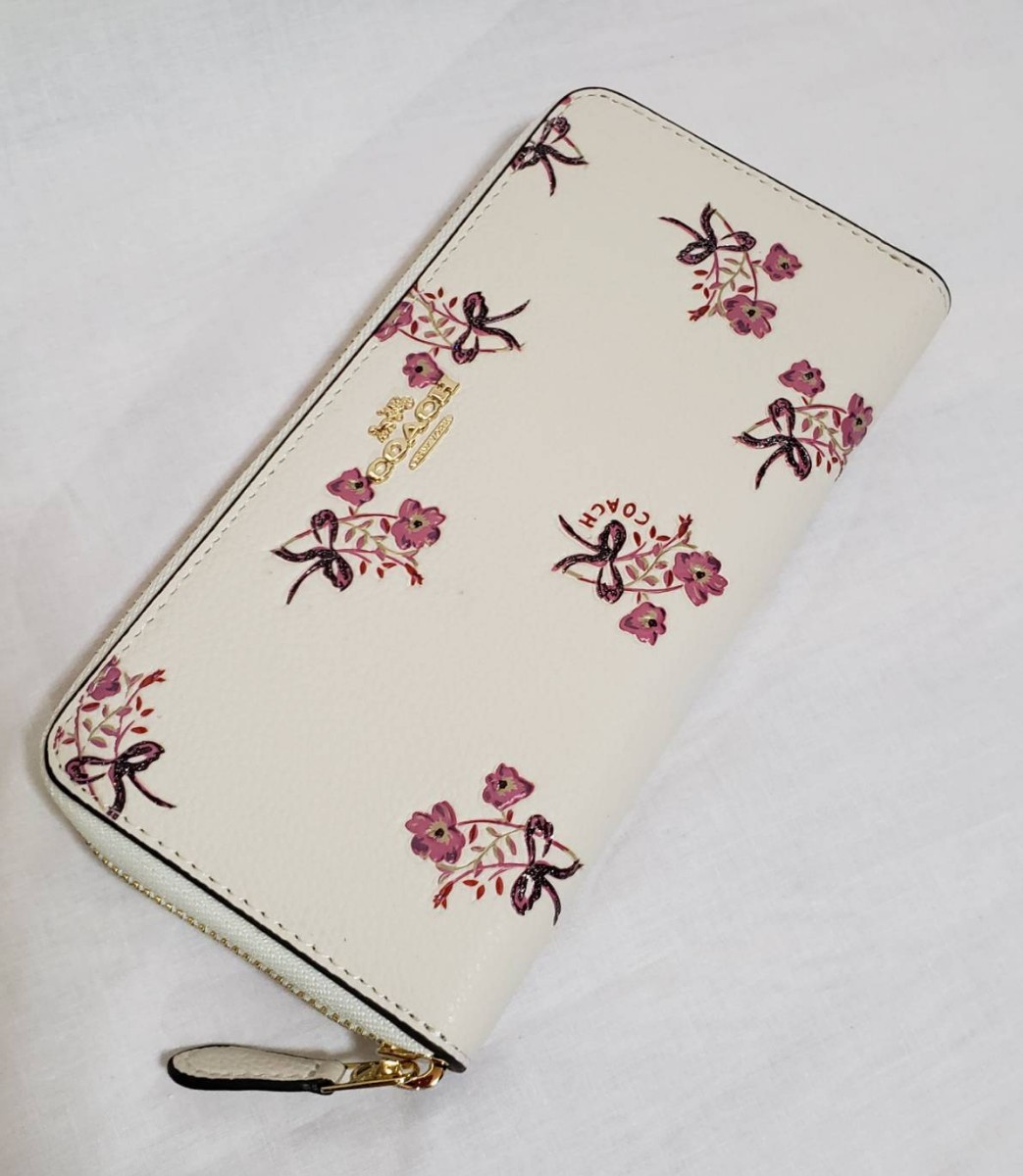 コーチ COACH フラワー&リボン柄 長財布 カワイイ|Yahoo コーチ COACH フラワー&リボン柄 長財布 カワイイ|Yahoo