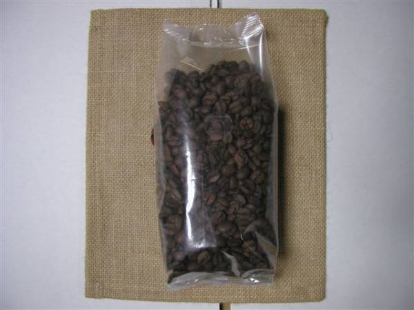 70%off グルメコーヒー 1キロ単位 スペシャルティコーヒー 極深煎り 焙煎豆 高級原料使用の深煎り焙煎豆です ５００ｇパック２個 プレゼント 極深 煎り