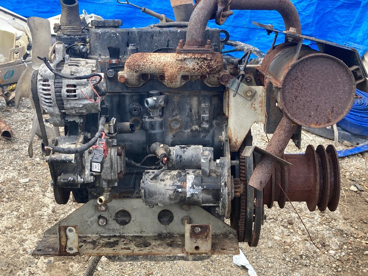【滋賀発】 コンバイン 三菱 VSS30 エンジン S3L2 動作未確認 ジャンク品 部品取り 基本引取 3